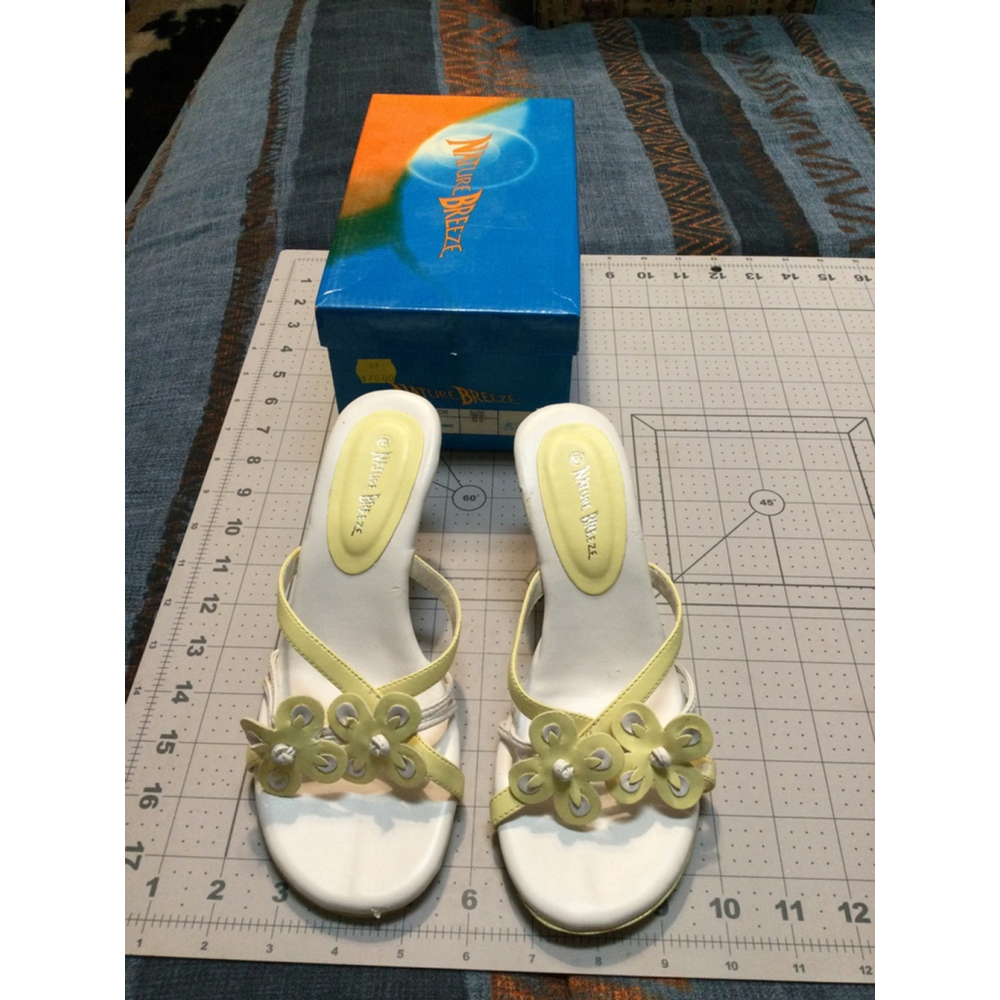 Women's Nature Breeze Yellow Heels